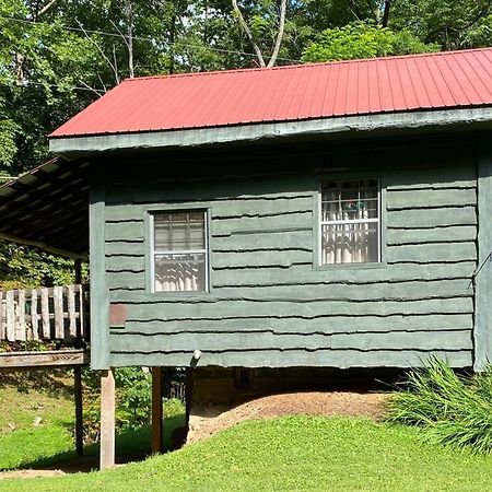Moore House Inn & Cabins Marlinton Buitenkant foto