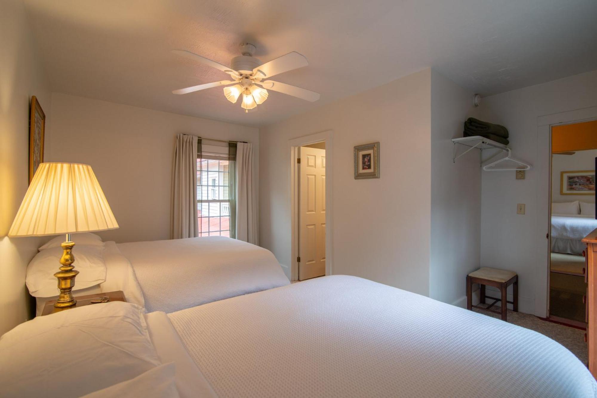 Moore House Inn & Cabins Marlinton Kamer foto