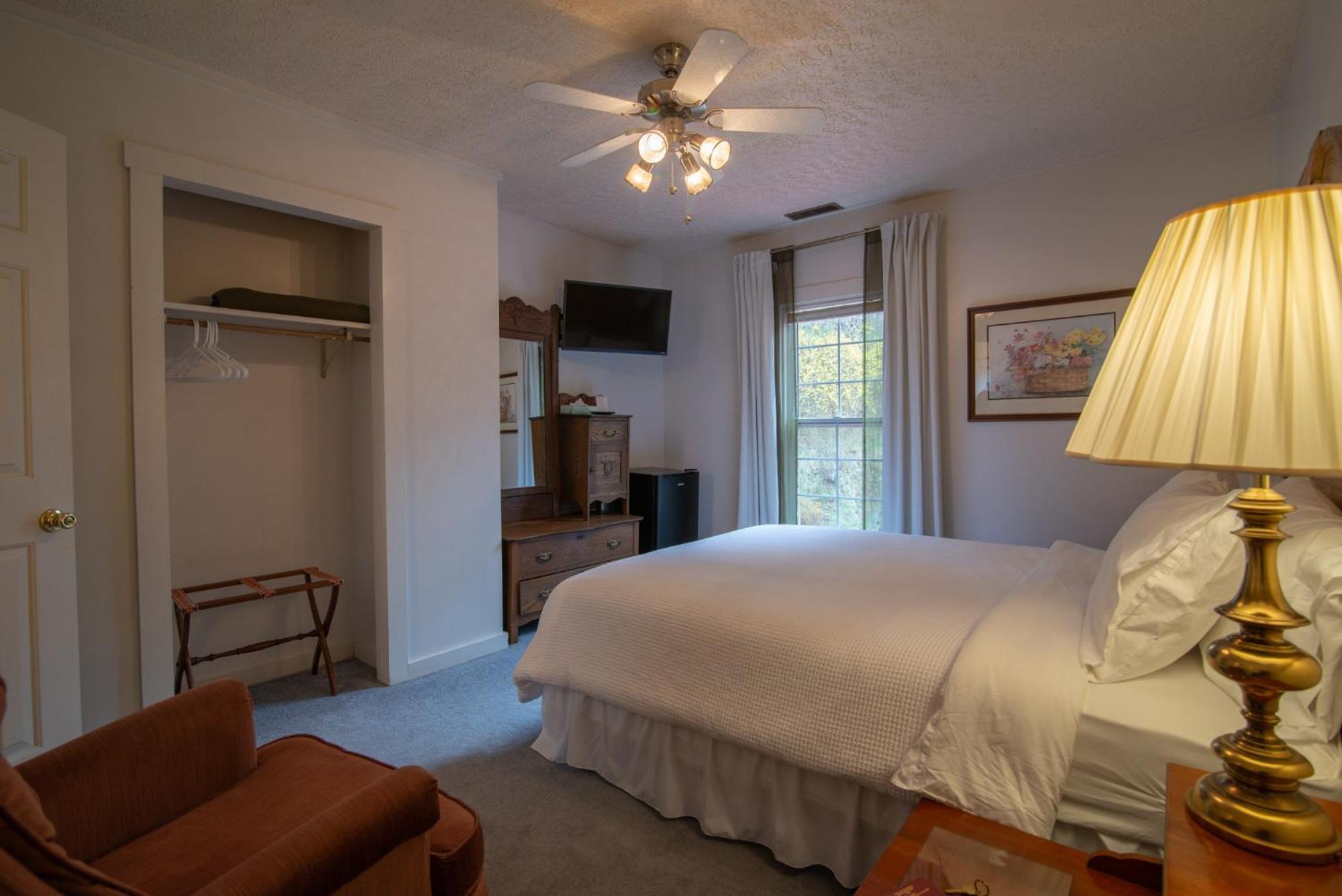 Moore House Inn & Cabins Marlinton Kamer foto