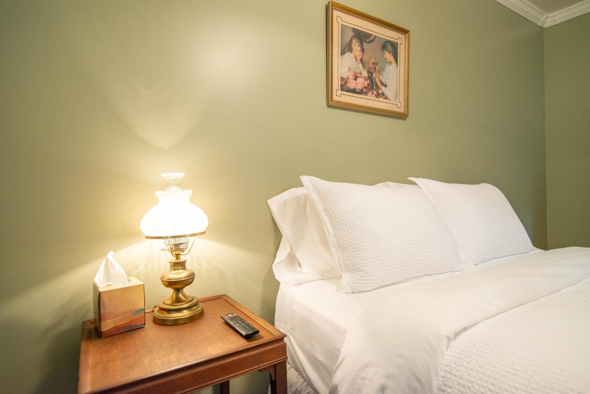 Moore House Inn & Cabins Marlinton Kamer foto