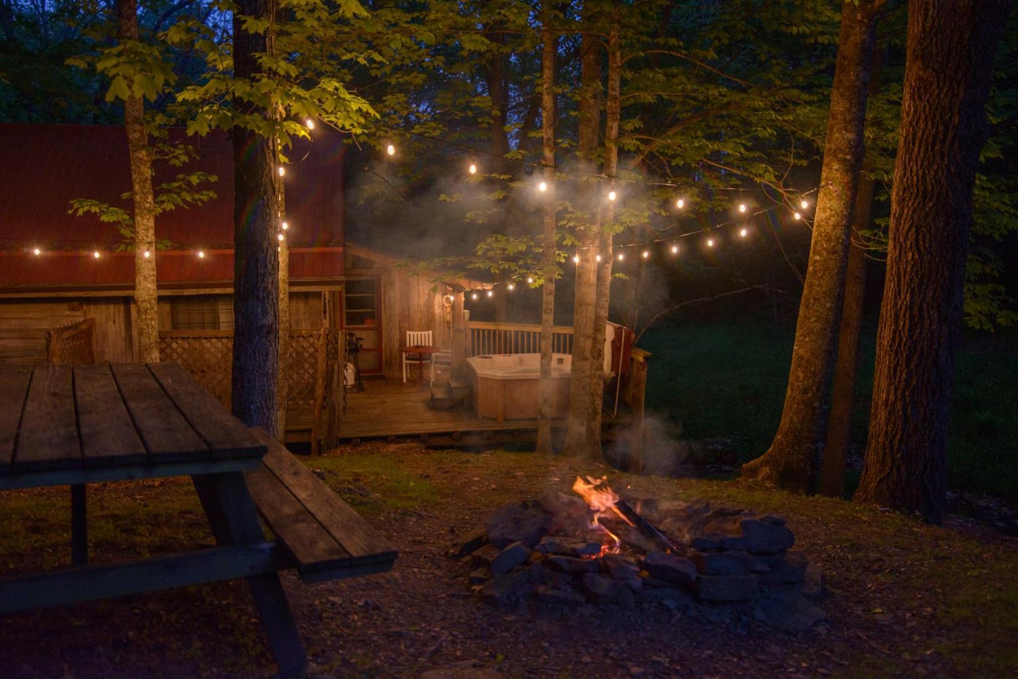 Moore House Inn & Cabins Marlinton Buitenkant foto