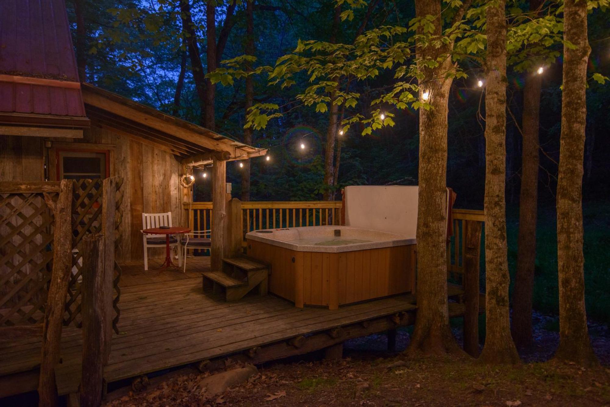 Moore House Inn & Cabins Marlinton Buitenkant foto